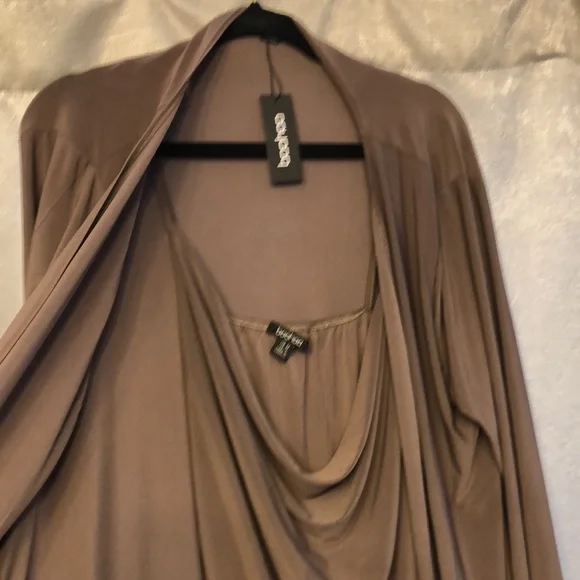 Brand new with Tags women’s maternity dress and duster - Picture 2 of 11